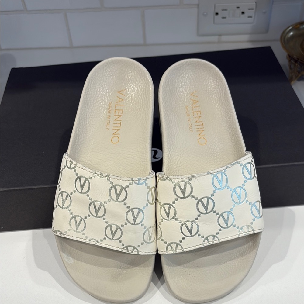 Valentino Off White & Silver Logo Slides—So Comfortable!! EUC!! Size 37